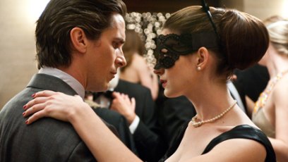 The dark knight rises dominates weekend box office a