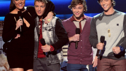 Khloe kardashian emblem3 x factor