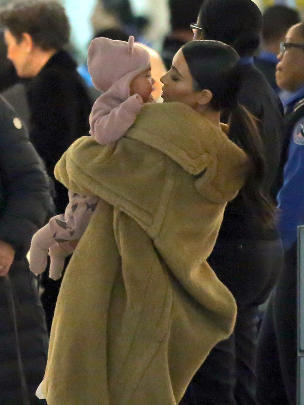 Kim kardashian baby north west 3