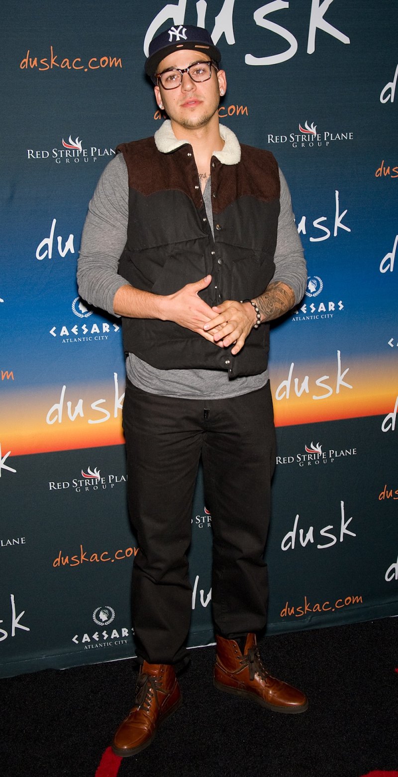 Rob kardashian weight gain keeping up with the kardashians 8