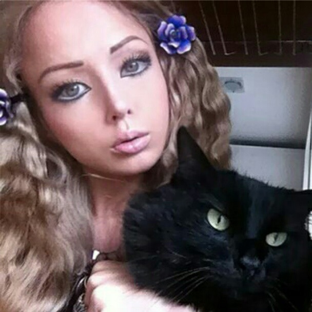 Human barbie valeria lukyanova photo 5