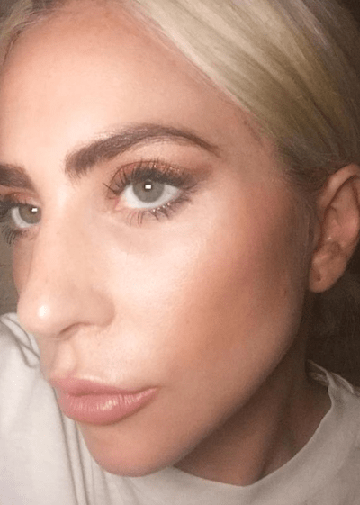 Lady Gaga Without Makeup: Her Best Makeup Selfies 2018