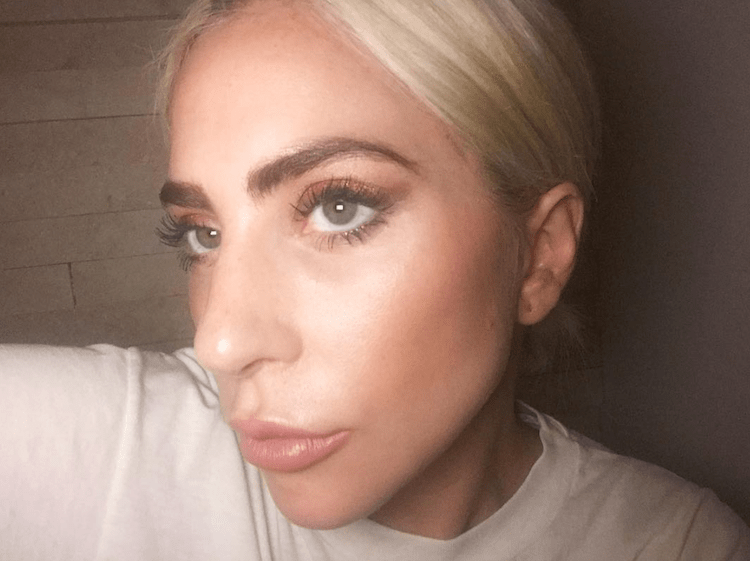 Lady Gaga Without Makeup: Her Best Makeup Selfies 2018