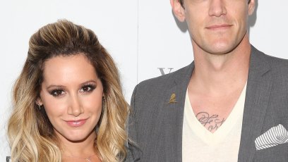 Ashley tisdale married wedding dress