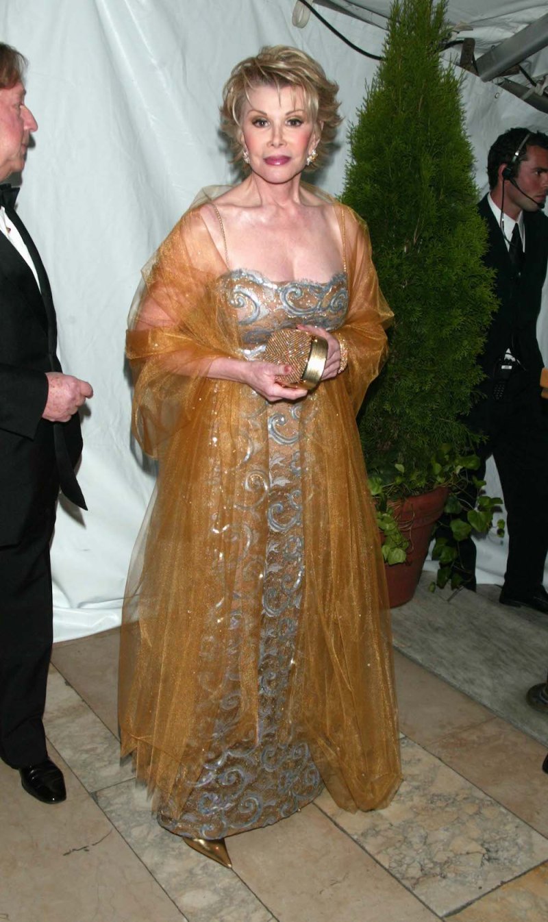 Joan rivers dead 12