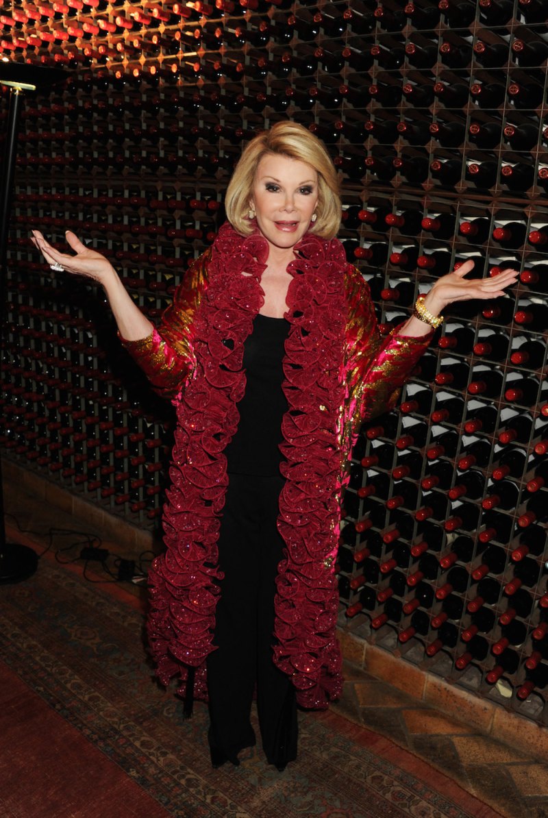 Joan rivers dead 17