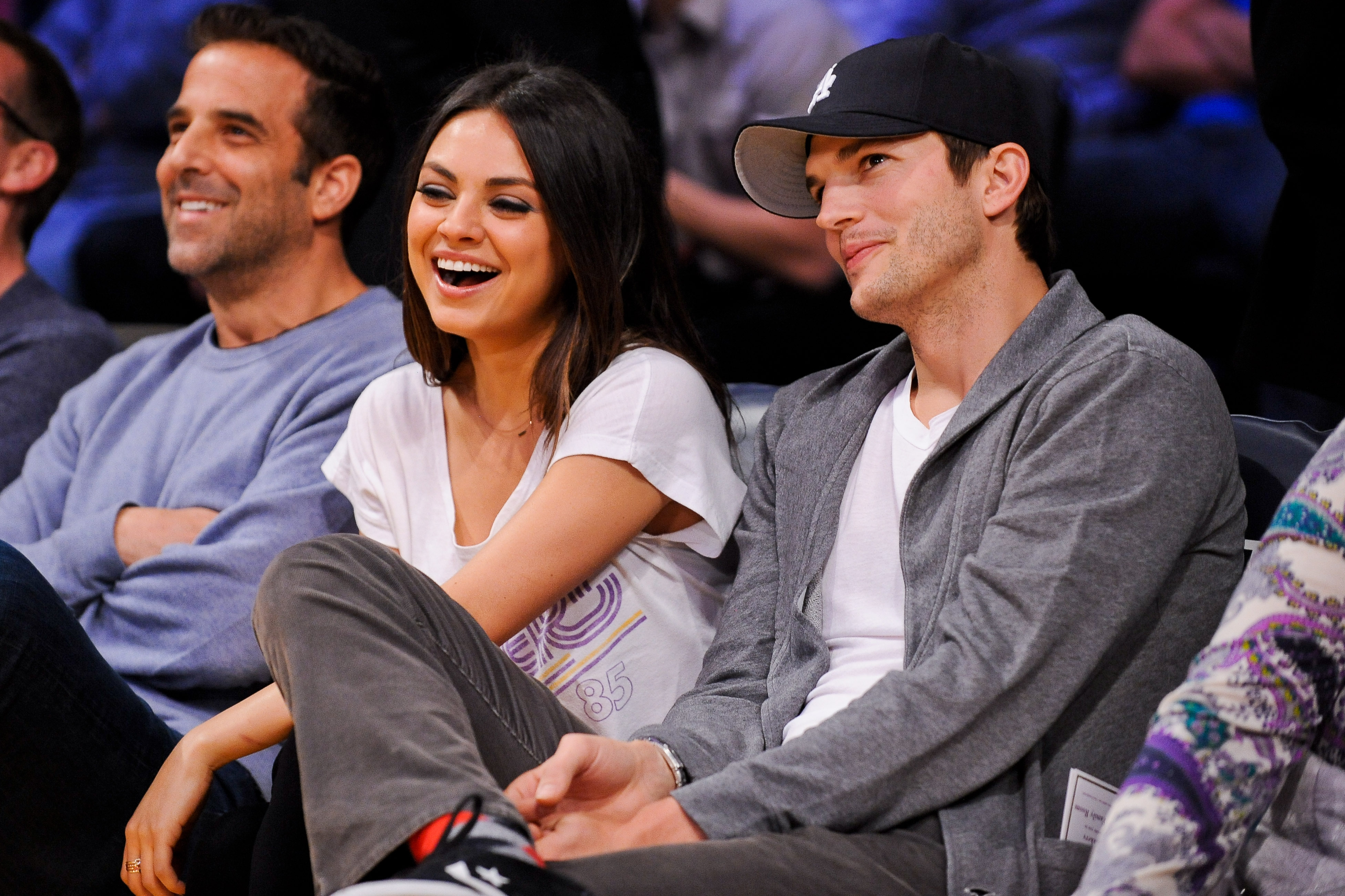 Ashton mila