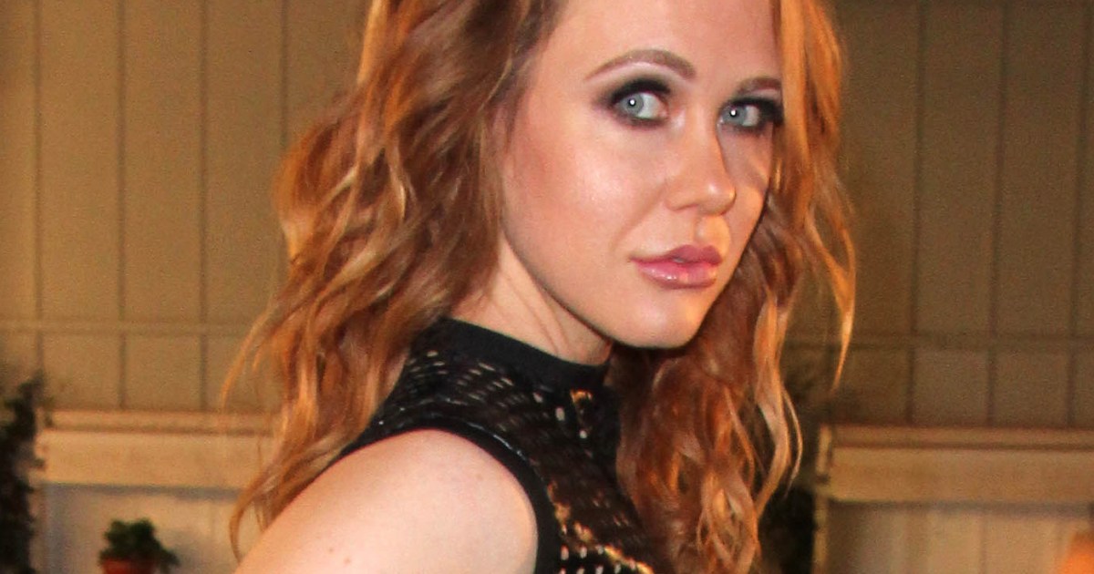 10 Things Wrong With â€œBoy Meets Worldâ€ Star Maitland Ward's ...