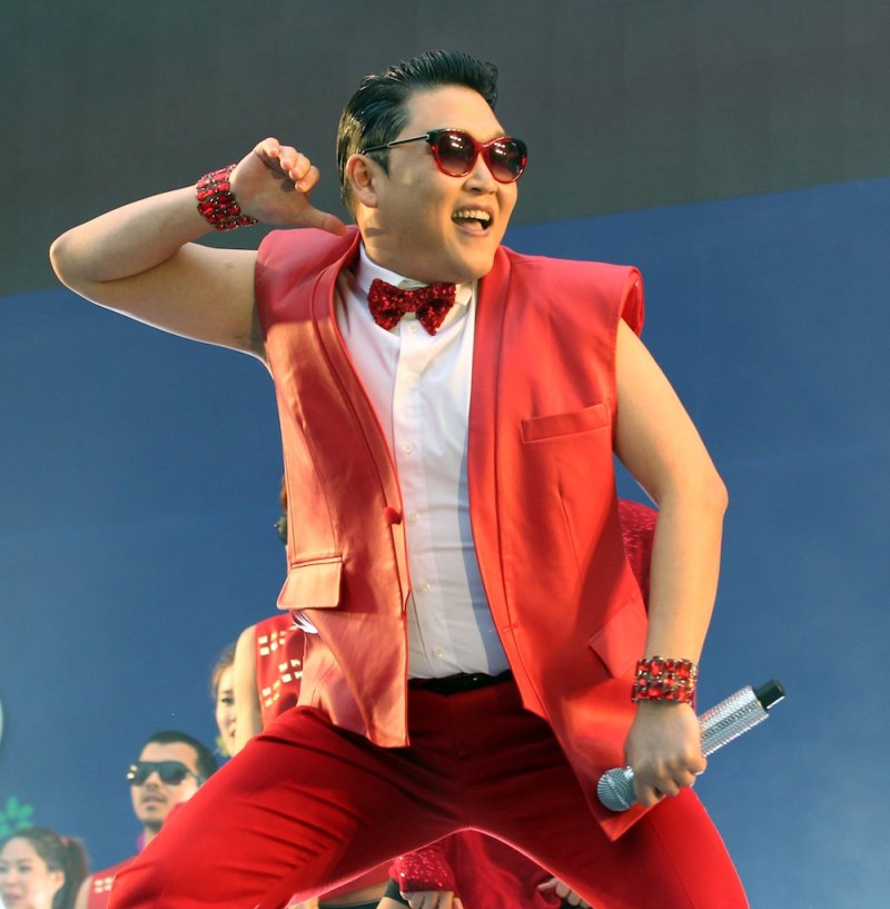 Psy same age