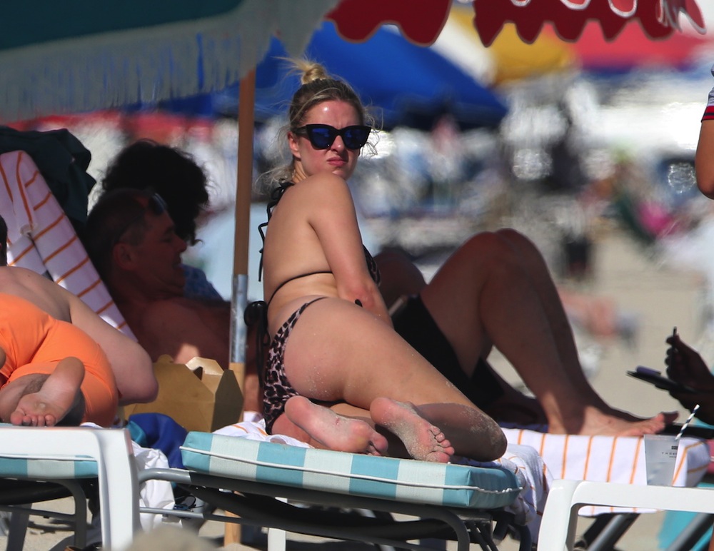 Nicky hilton beach bikini