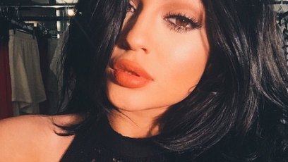 Kylie jenner 2 7