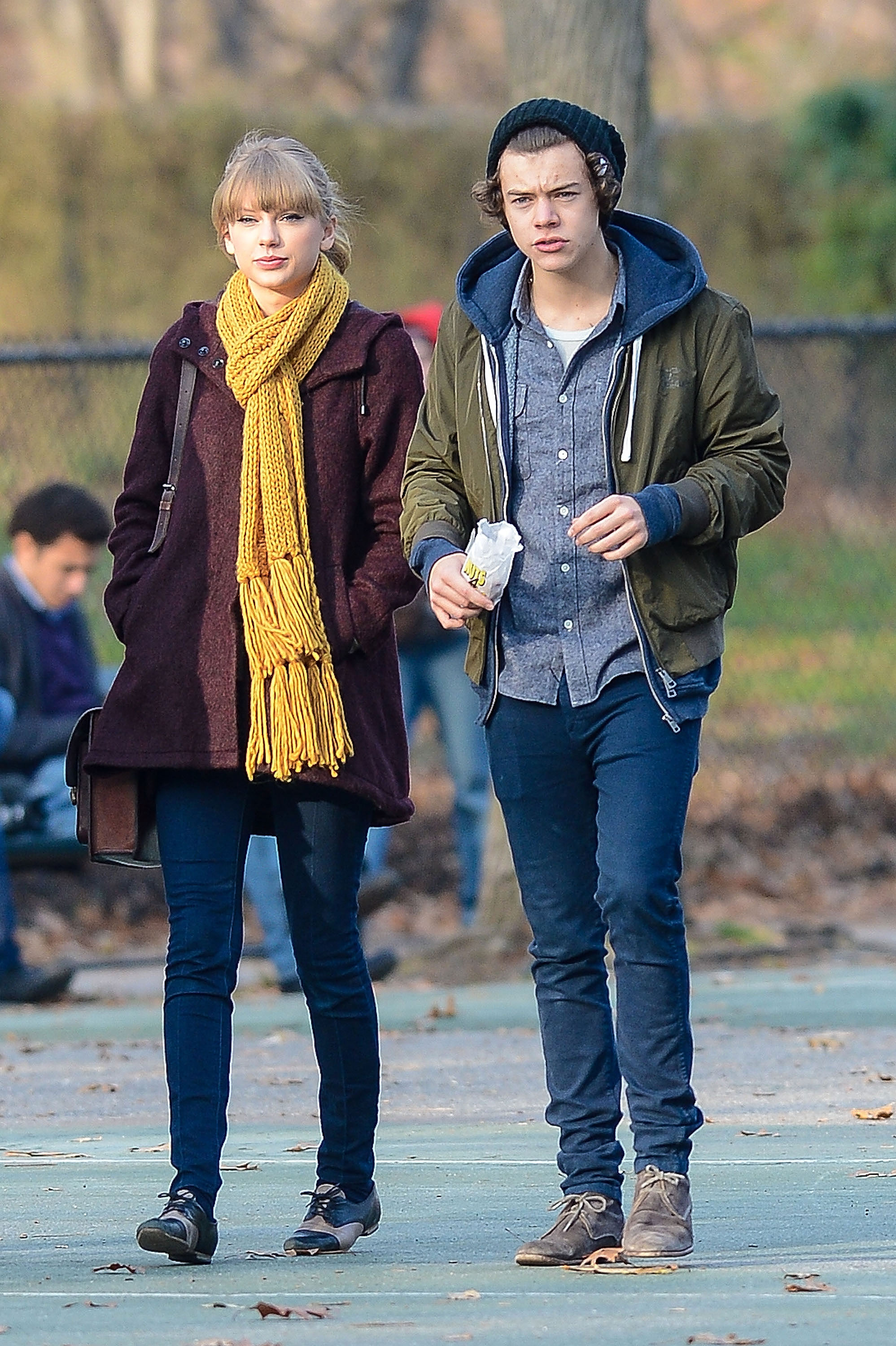 Harry Styles New Girlfriend Wants Taylor Swift To Go Away Life Style
