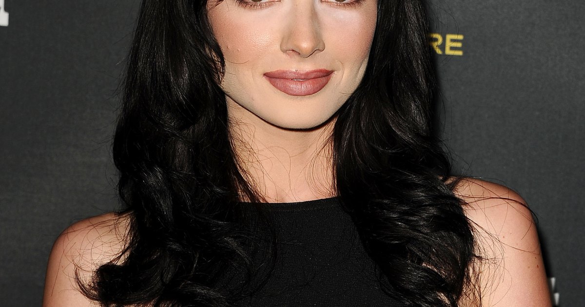Awkward' Star Ashley Rickards Opens Up About Her \