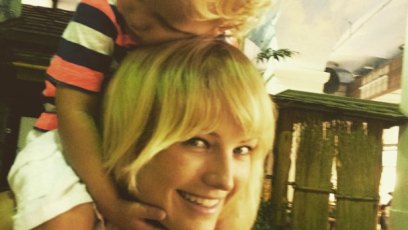 Malin akerman son bikini