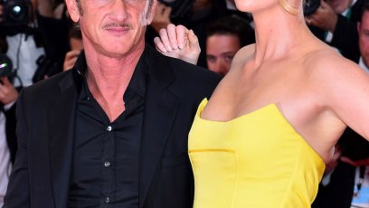 Charlize theron sean penn wedding