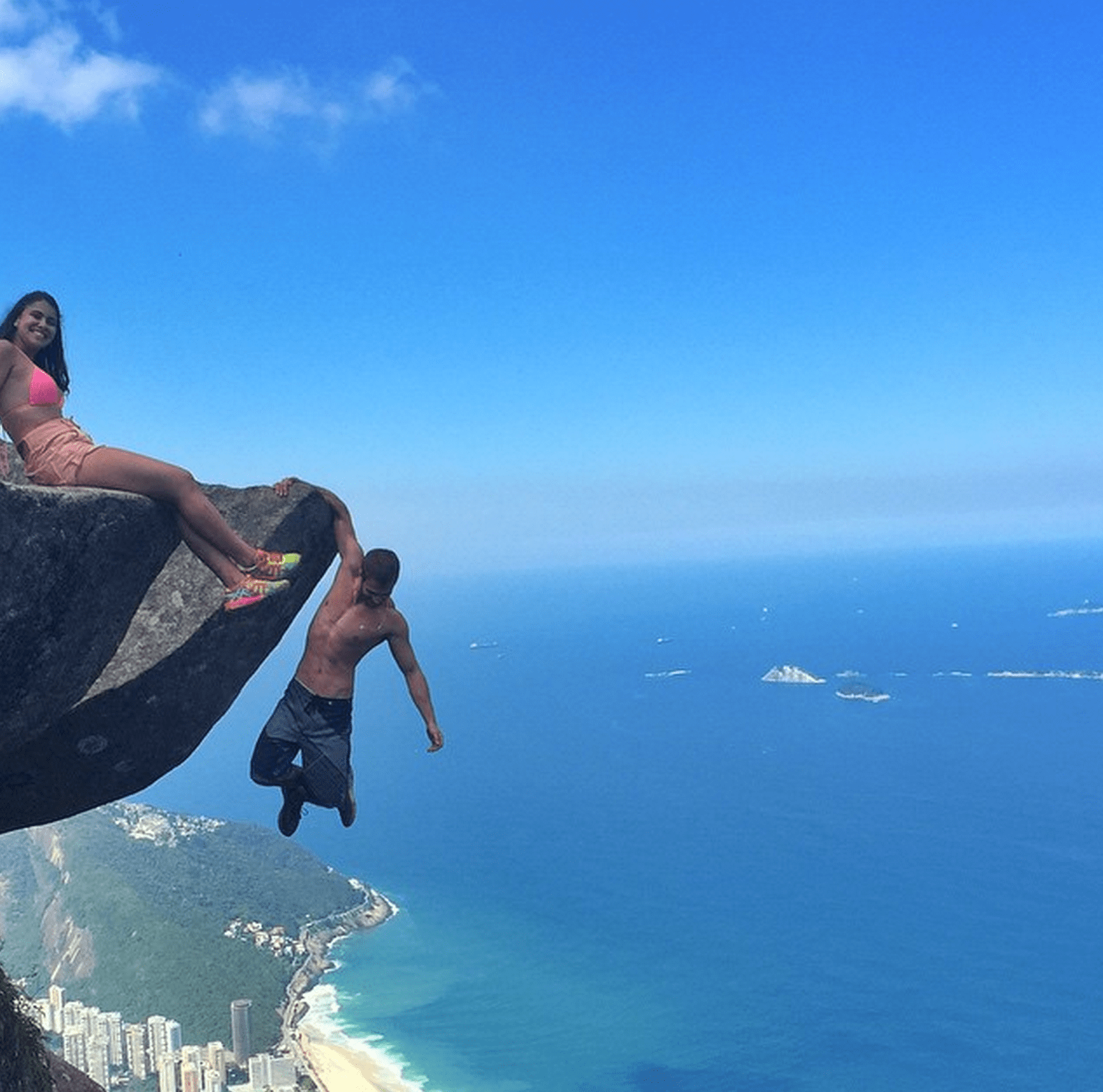 Crazy Cliff-Climbing Couple Make Heads Spin With Their Incredible  Death-Defying Photos - Life & Style