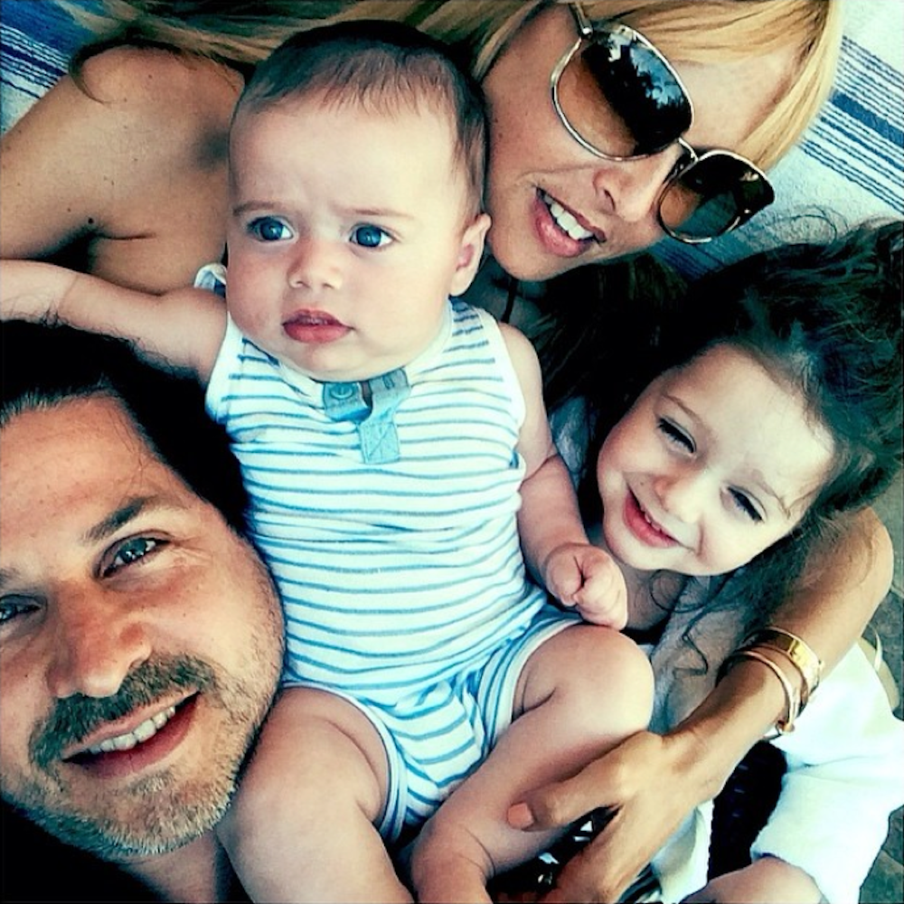 Kelly rowland pregnant 9