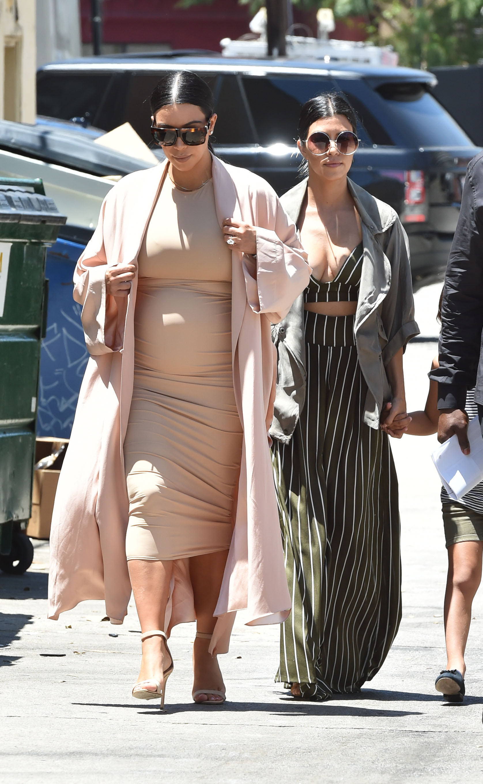 Kim kardashian pregnant maternity 1