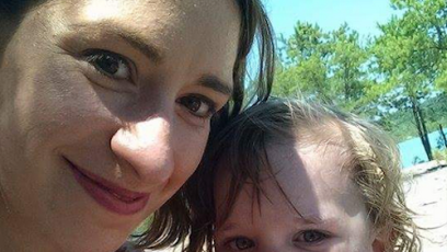Double breastfeeding photo