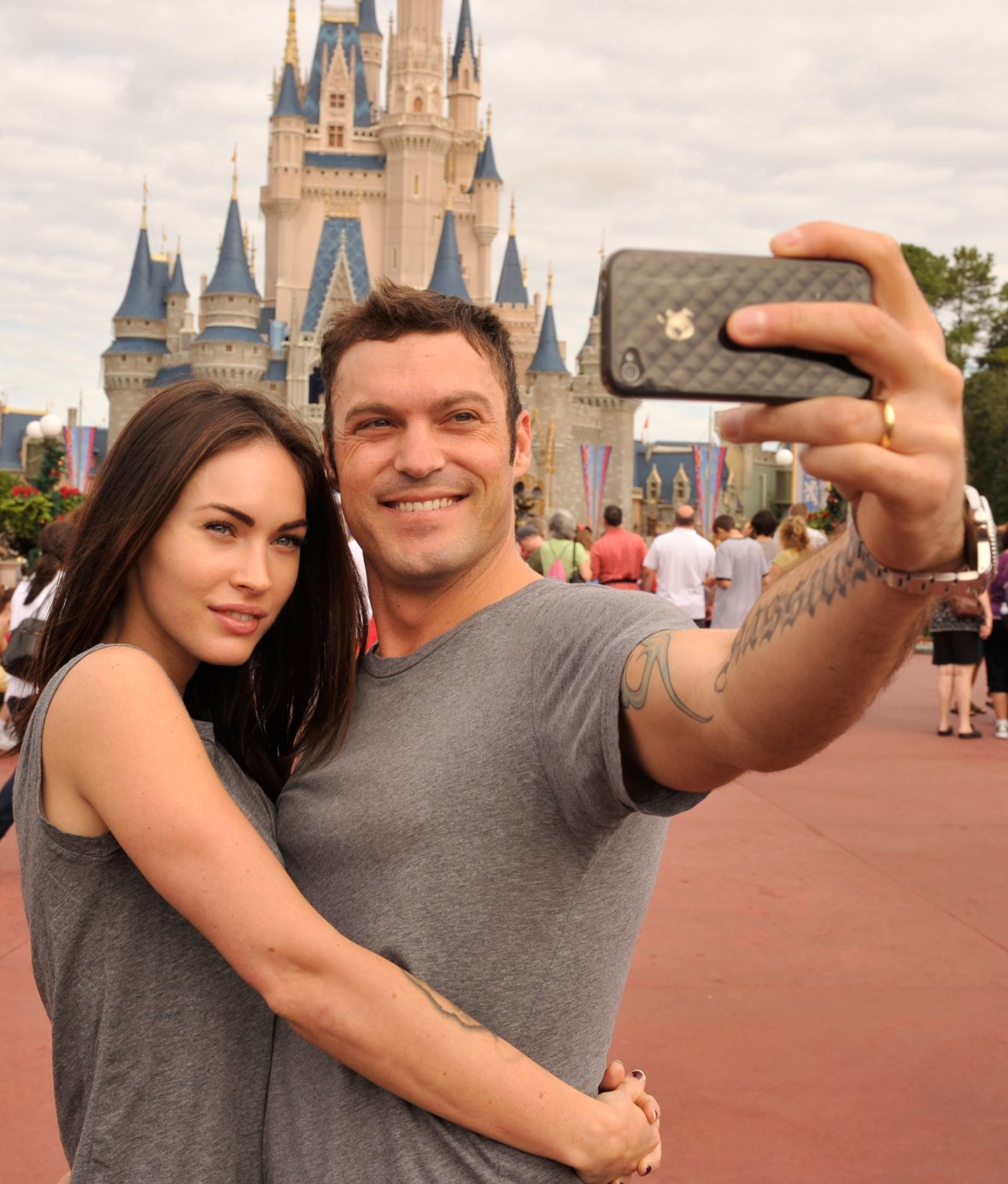 Megan Fox - Megan Fox and Brian Austin Green Split After 11 Years Together â€“ Plus More  Shocking Celebrity Breakups - Life & Style