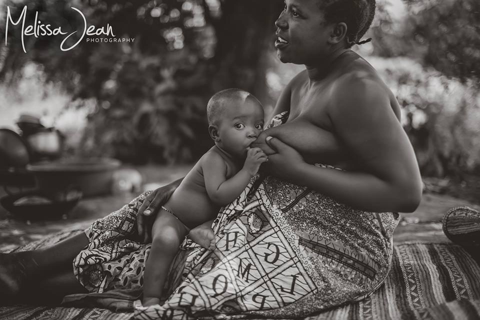 Melissa jean photography breastfeeding photo 4