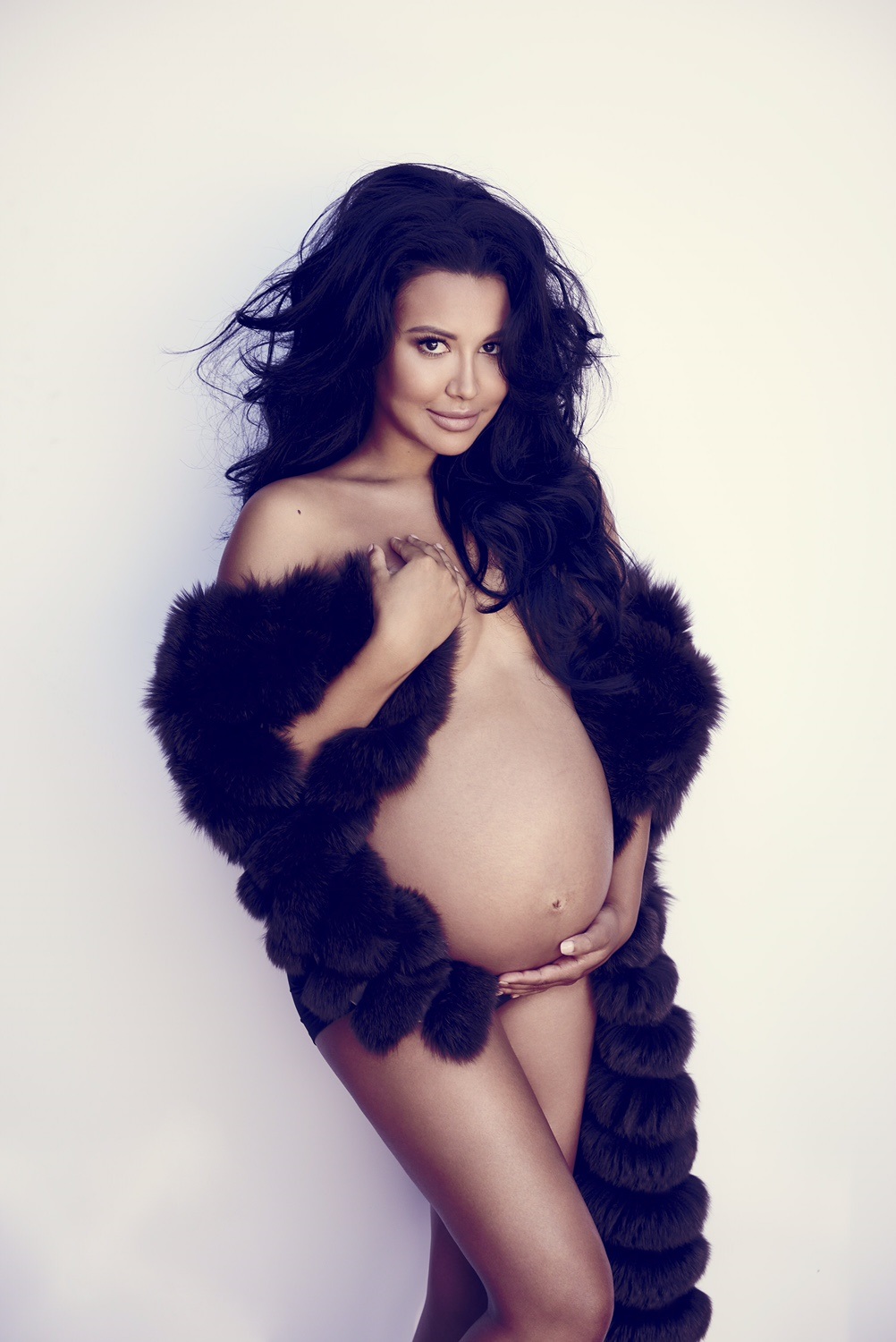 Naya rivera pregnant naked baby bump