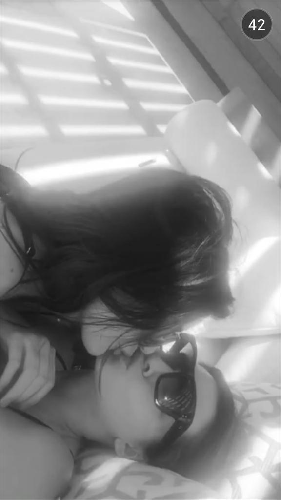 Kylie jenner kendall jenner snapchat 2