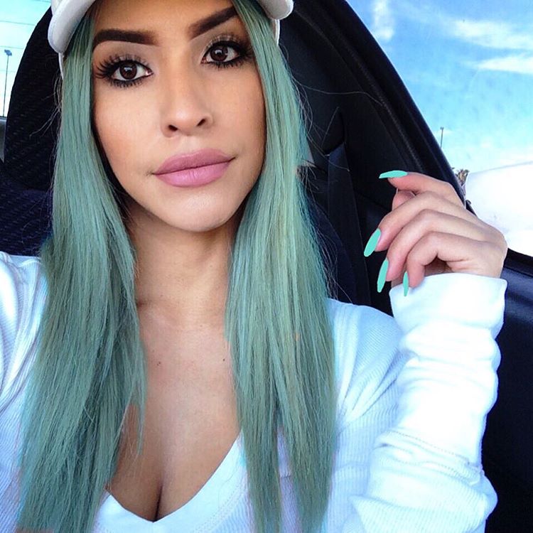 Genesis beauty kylie jenner lip kit challenge 2