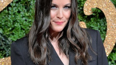 Liv tyler pregnant