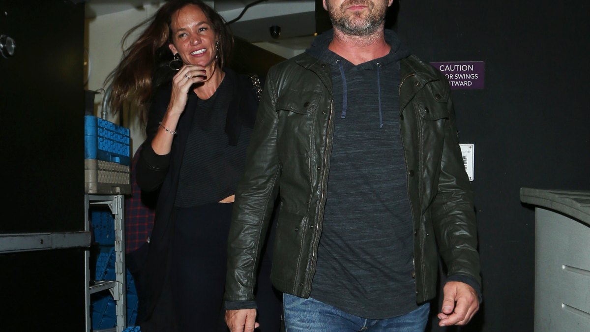 Gerard butler morgan brown splash news