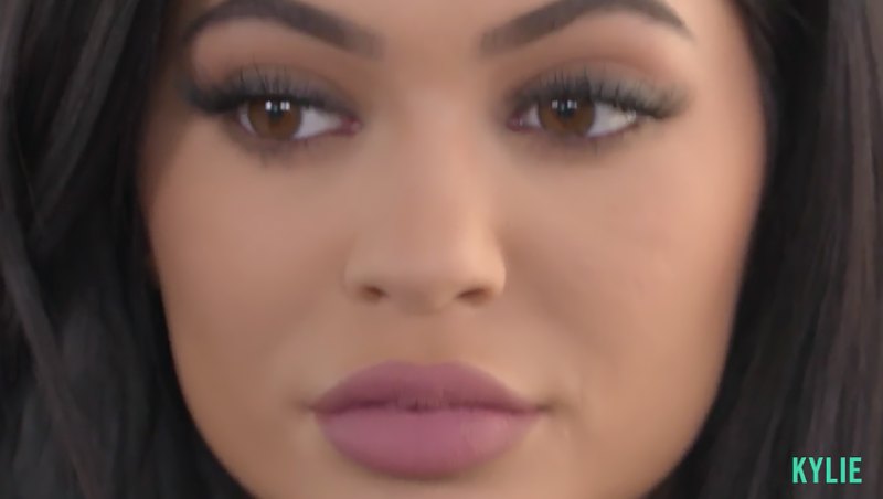 Kylie jenner makeup tutorial 8