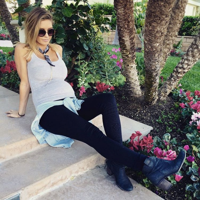 Audrina patridge baby bump instagram
