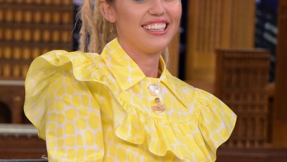 Miley cyrus hair cut bangs