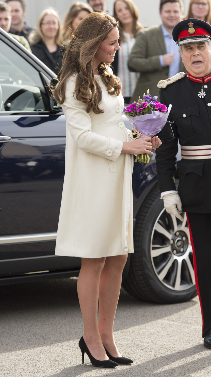 Kate middleton maternity style 3