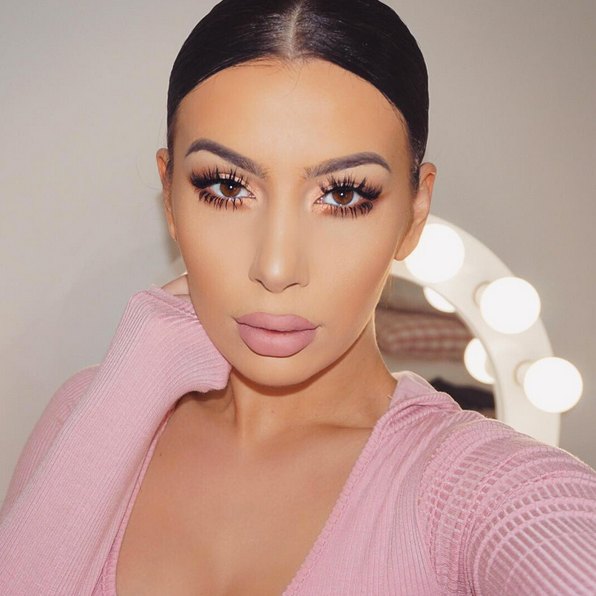 Kim kardashian lookalike 2