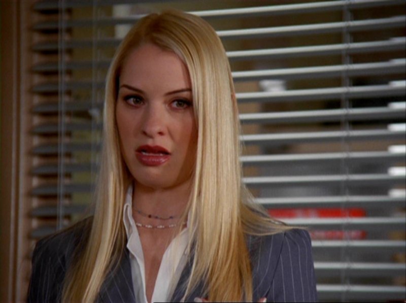 Leslie grossman charmed