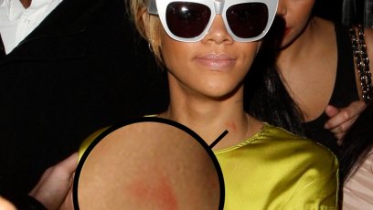 Rihanna hickey