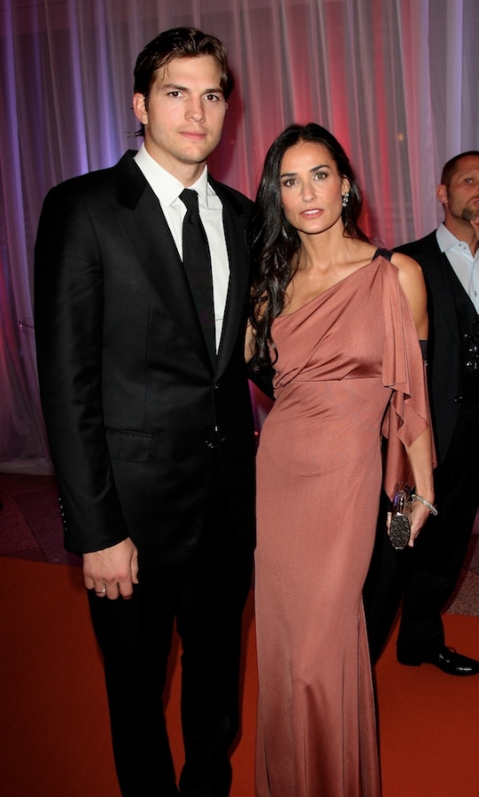 Demi moore ashton kutcher