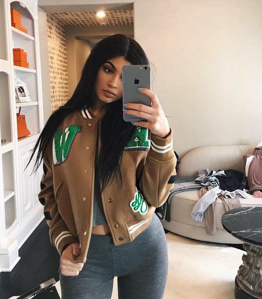 Kylie jenner 1 7