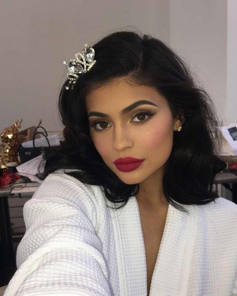 Kylie jenner 2 7