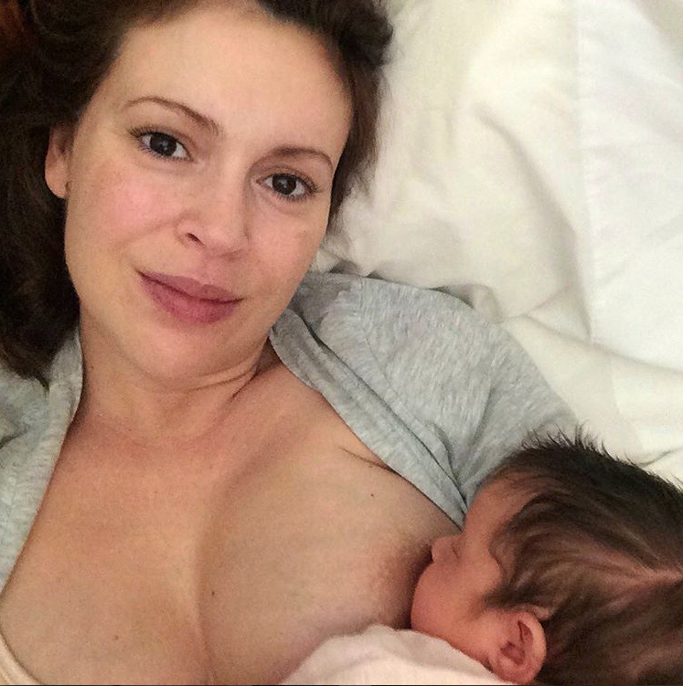 Alyssa milano breastfeeding 1