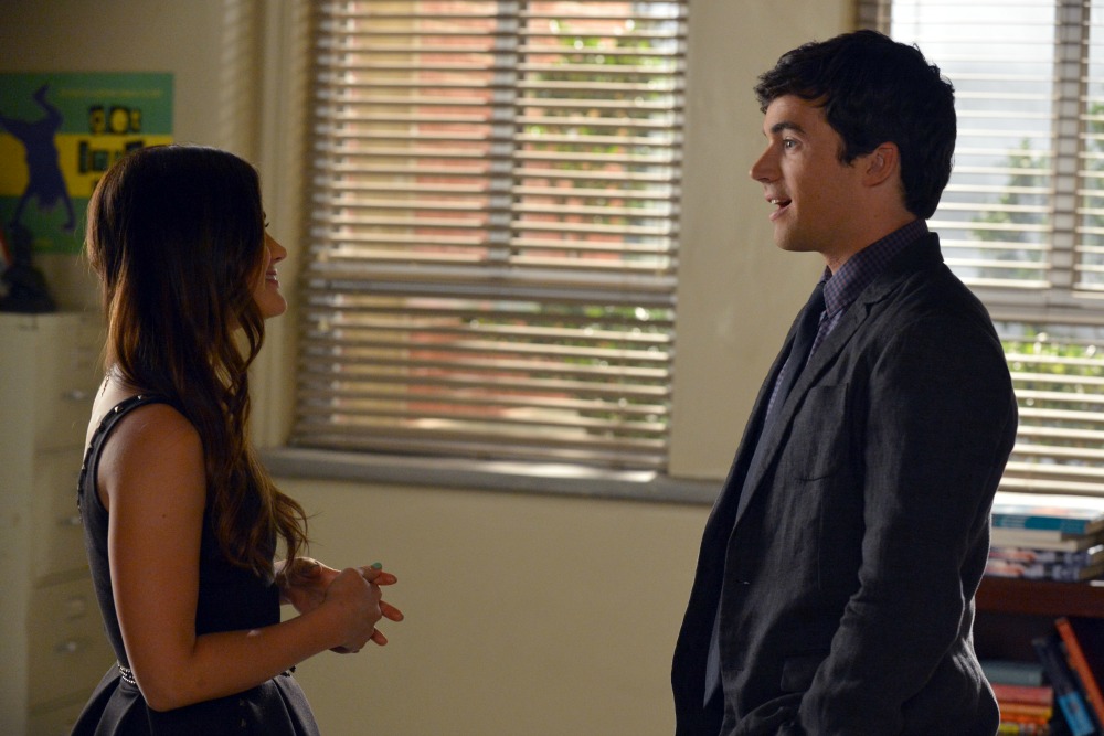 Aria ezra pll season 4