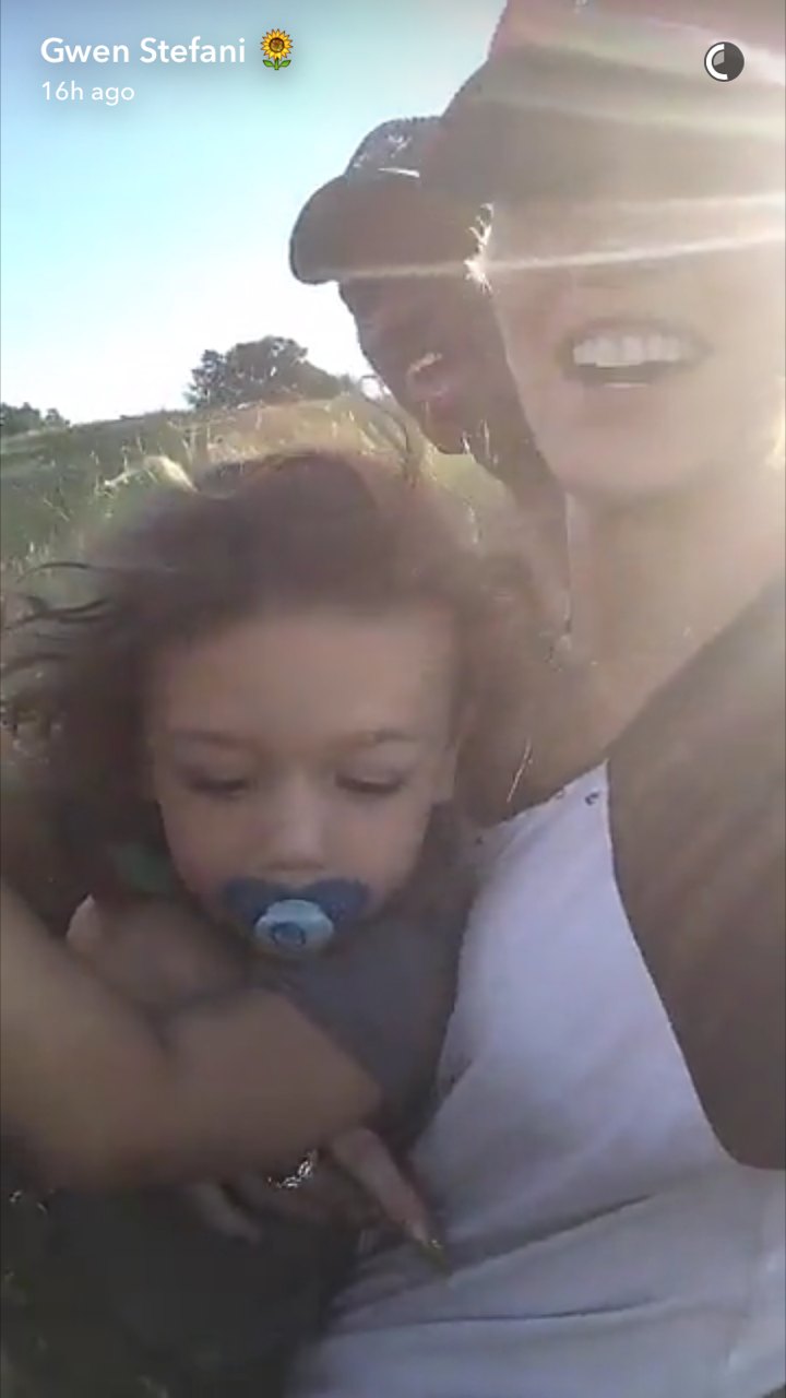 Gwen stefani snapchat 4