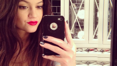 Kylie jenner selfie 13