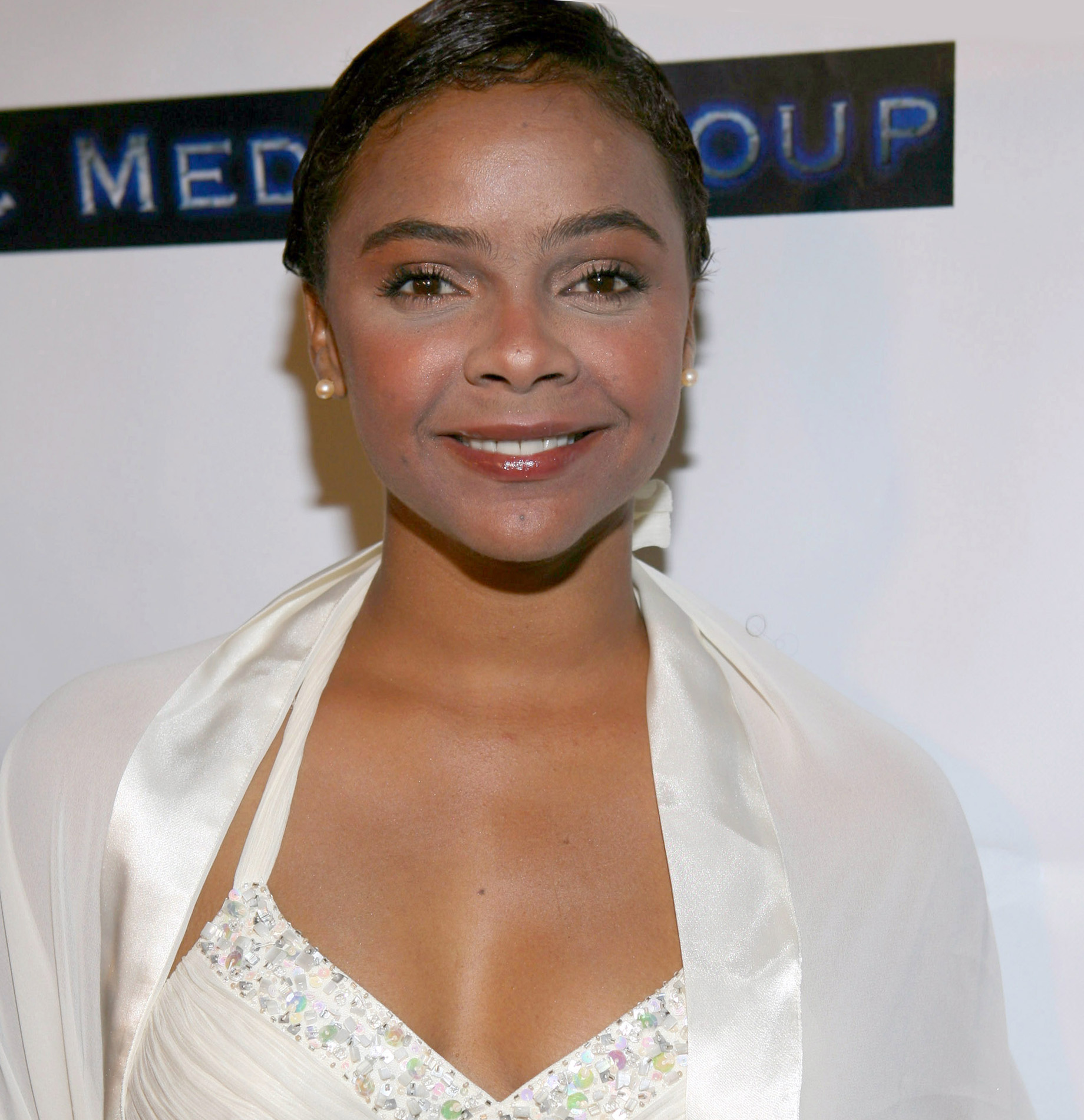 Lark voorhies foundation