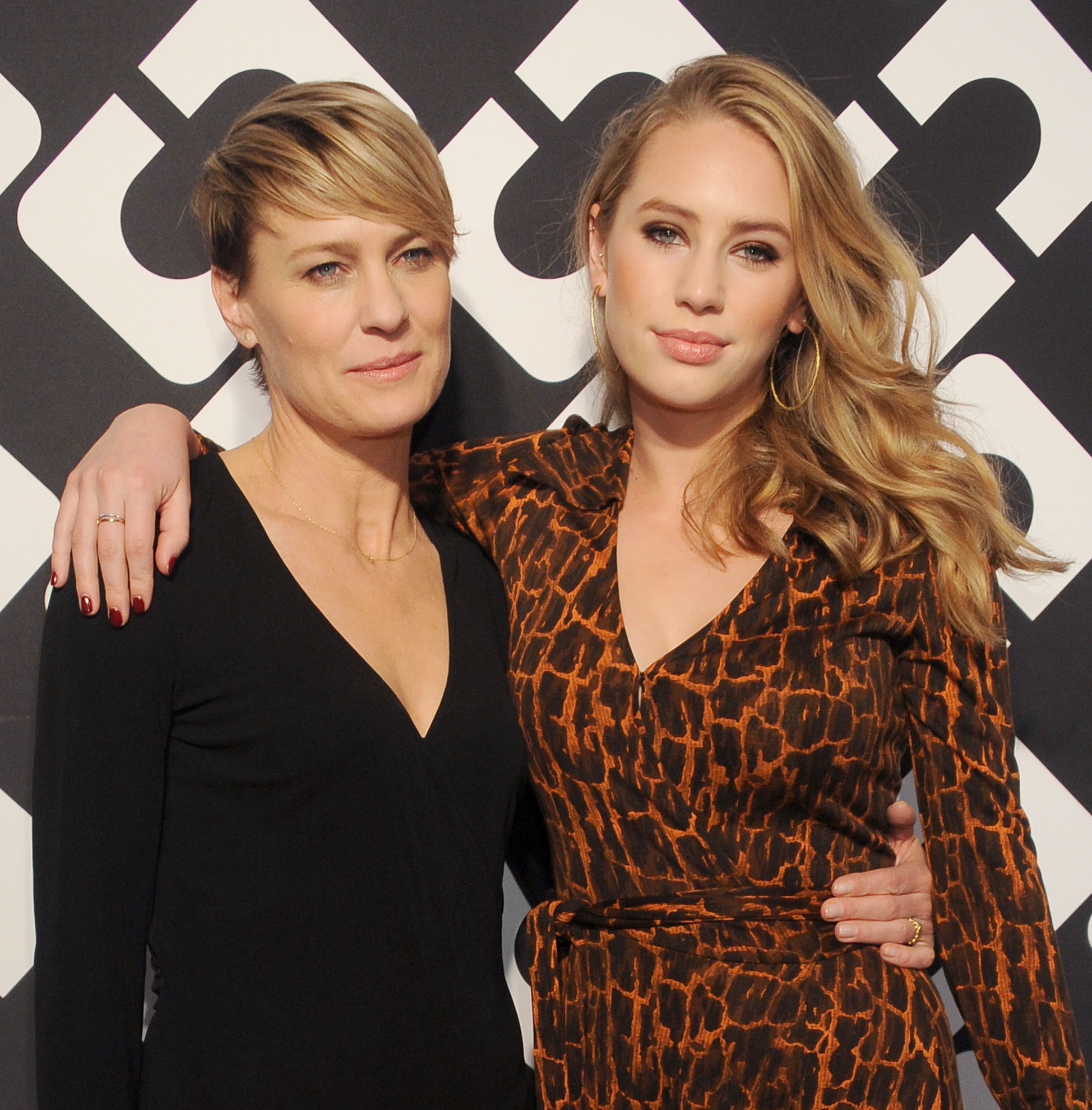 Robin wright dylan penn sisters