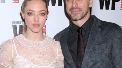 Amanda seyfried thomas sadoski engaged