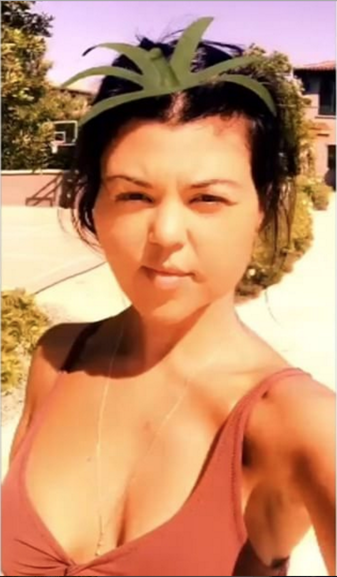 Kourtney kardashian snapchat 3