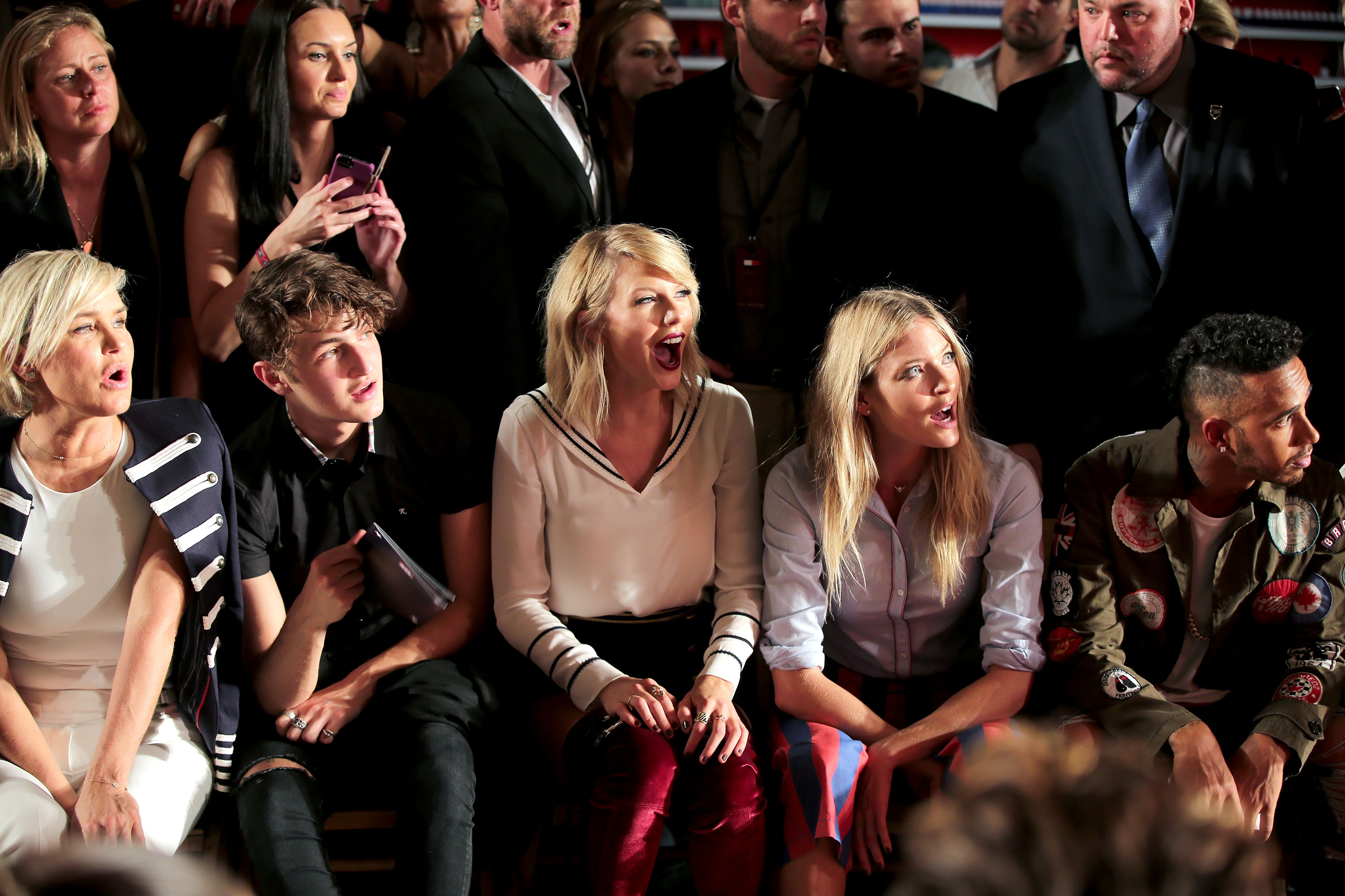 taylor swift tommy hilfiger show