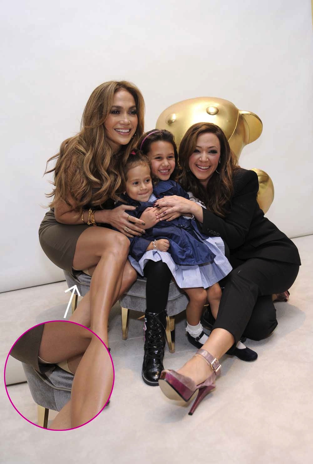 Kim kardashian spanx reese witherspoon 7